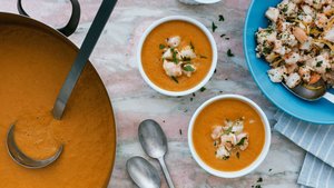 Shrimp Scampi Bisque