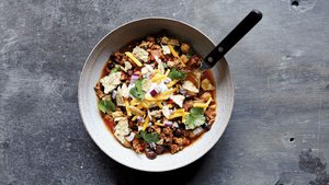 Slow-Cooker Beef and Two-Bean Chili