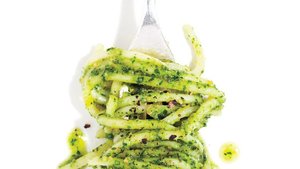 Spaghetti with Parsley Pesto