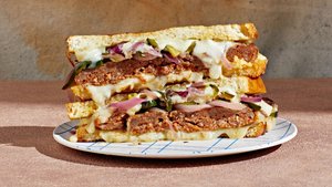 Spicy Sausage Patty Melt