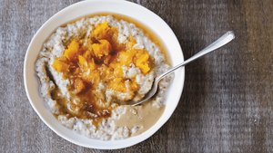 Steel-Cut Oatmeal With Squash and Tahini