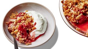 Strawberry Almond-Oat Granola Crisp