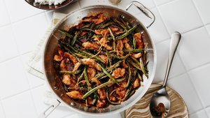 Sweet-and-Sour Cranberry Chicken Stir-Fry