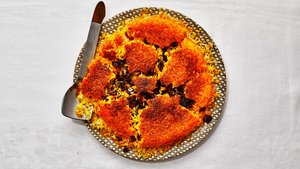 Tahdig With Cranberries and Herbs