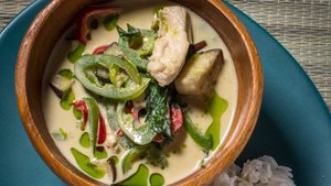 Ultimate Thai Green Curry (Gaeng Khiaw Wan Gai)