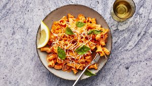 Vegan Pasta alla Vodka (Sorta)